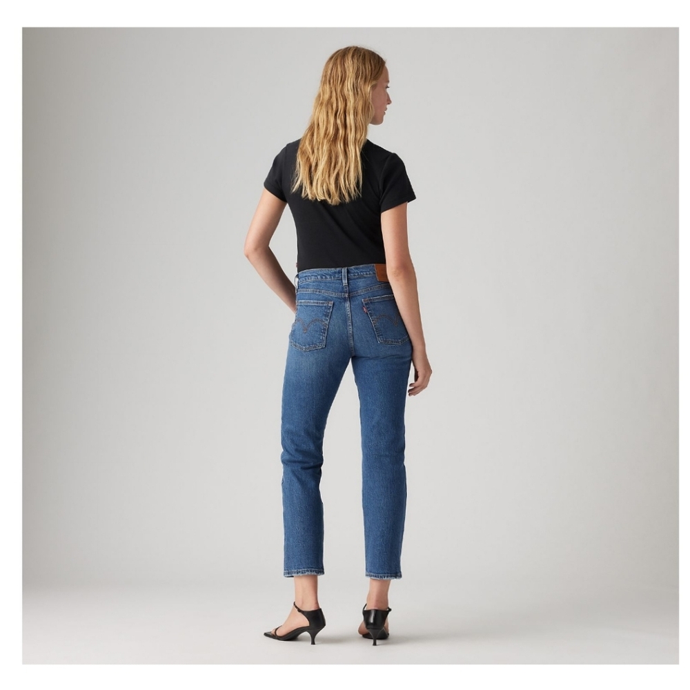 Levi's Wedgie 24 L26